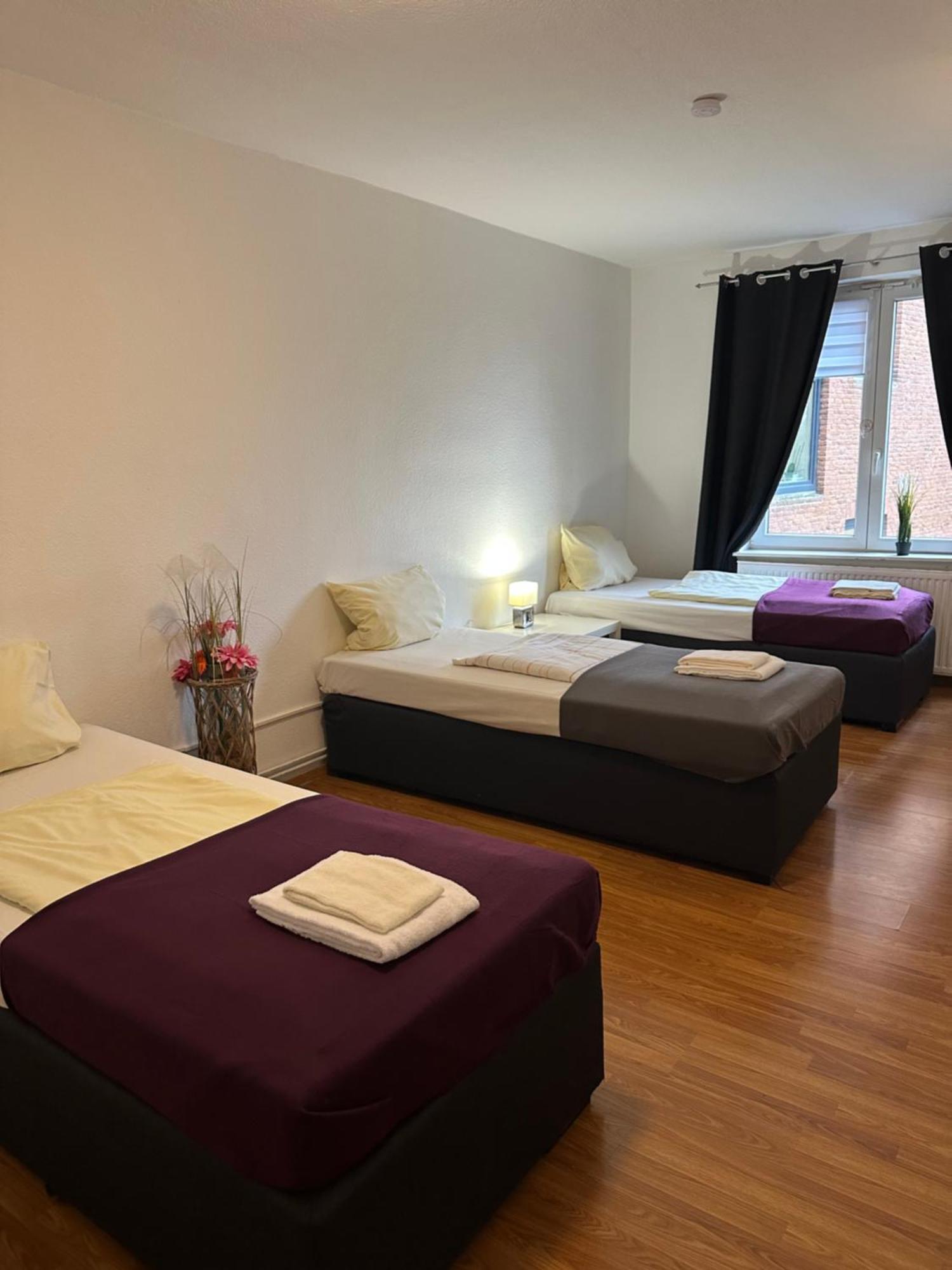 City Apartments Direkt Am Hauptbahnhof - Perfekt Fuer Pendler Und Monteure Neumünster Esterno foto