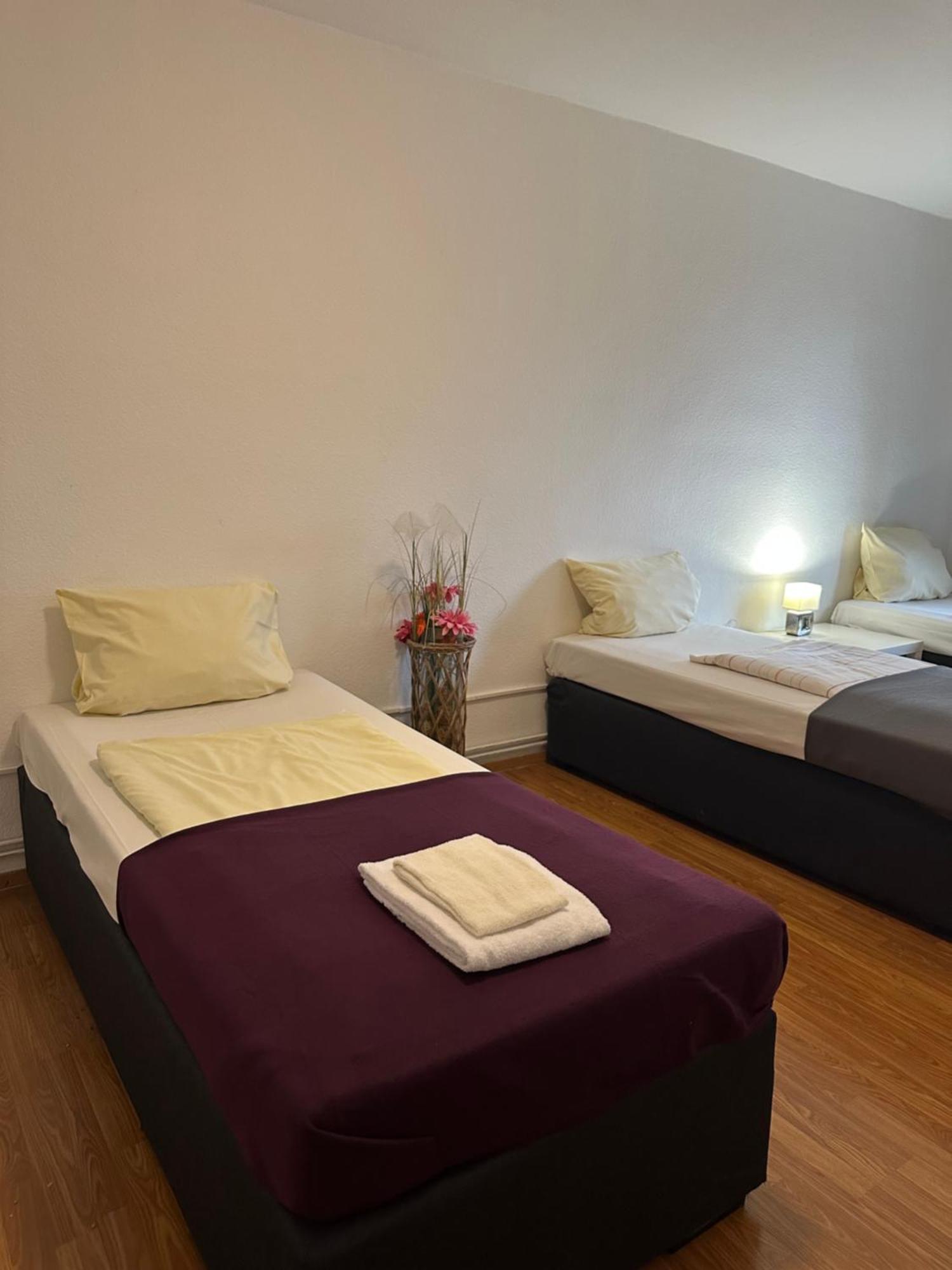 City Apartments Direkt Am Hauptbahnhof - Perfekt Fuer Pendler Und Monteure Neumünster Esterno foto