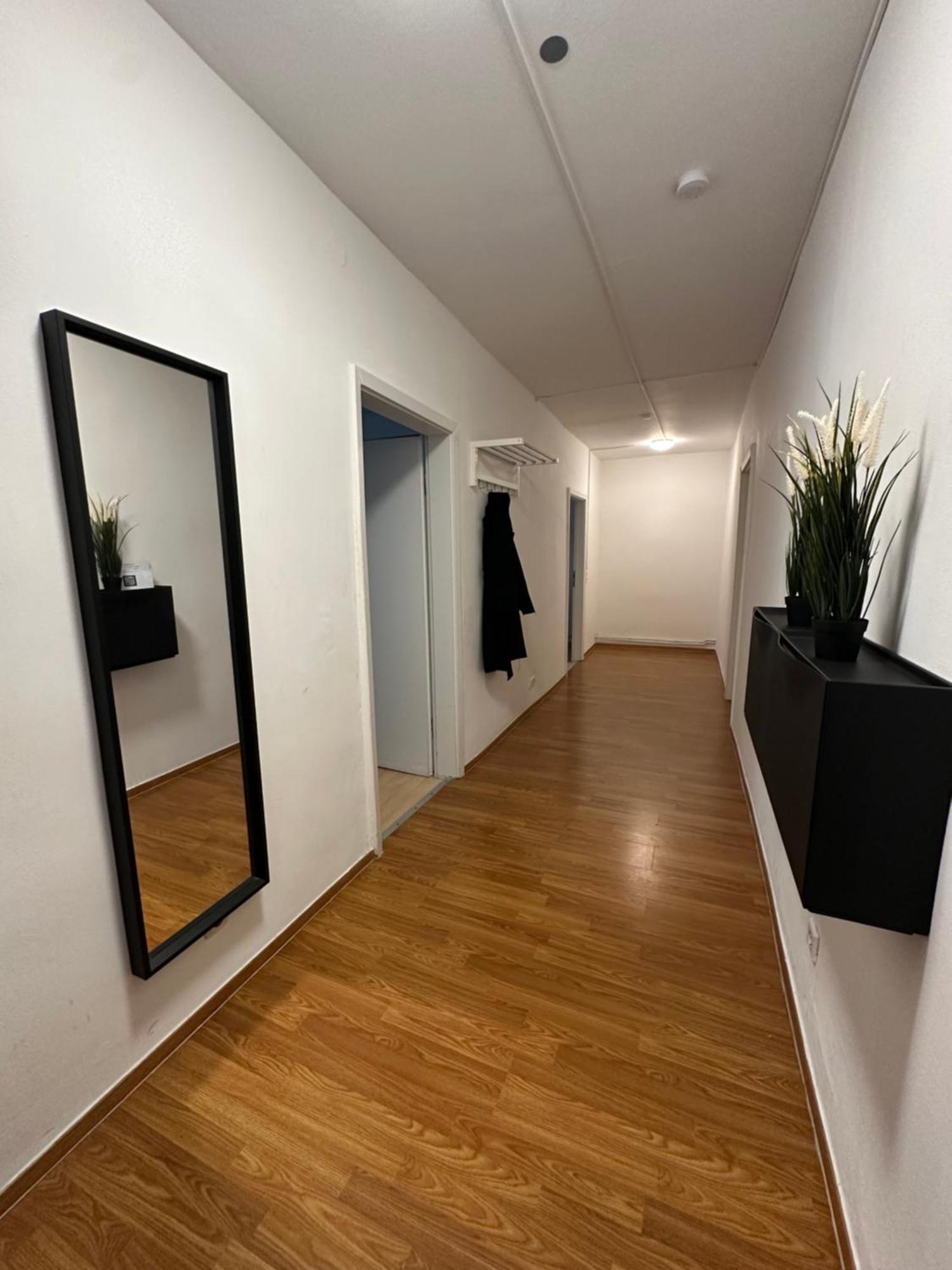City Apartments Direkt Am Hauptbahnhof - Perfekt Fuer Pendler Und Monteure Neumünster Esterno foto