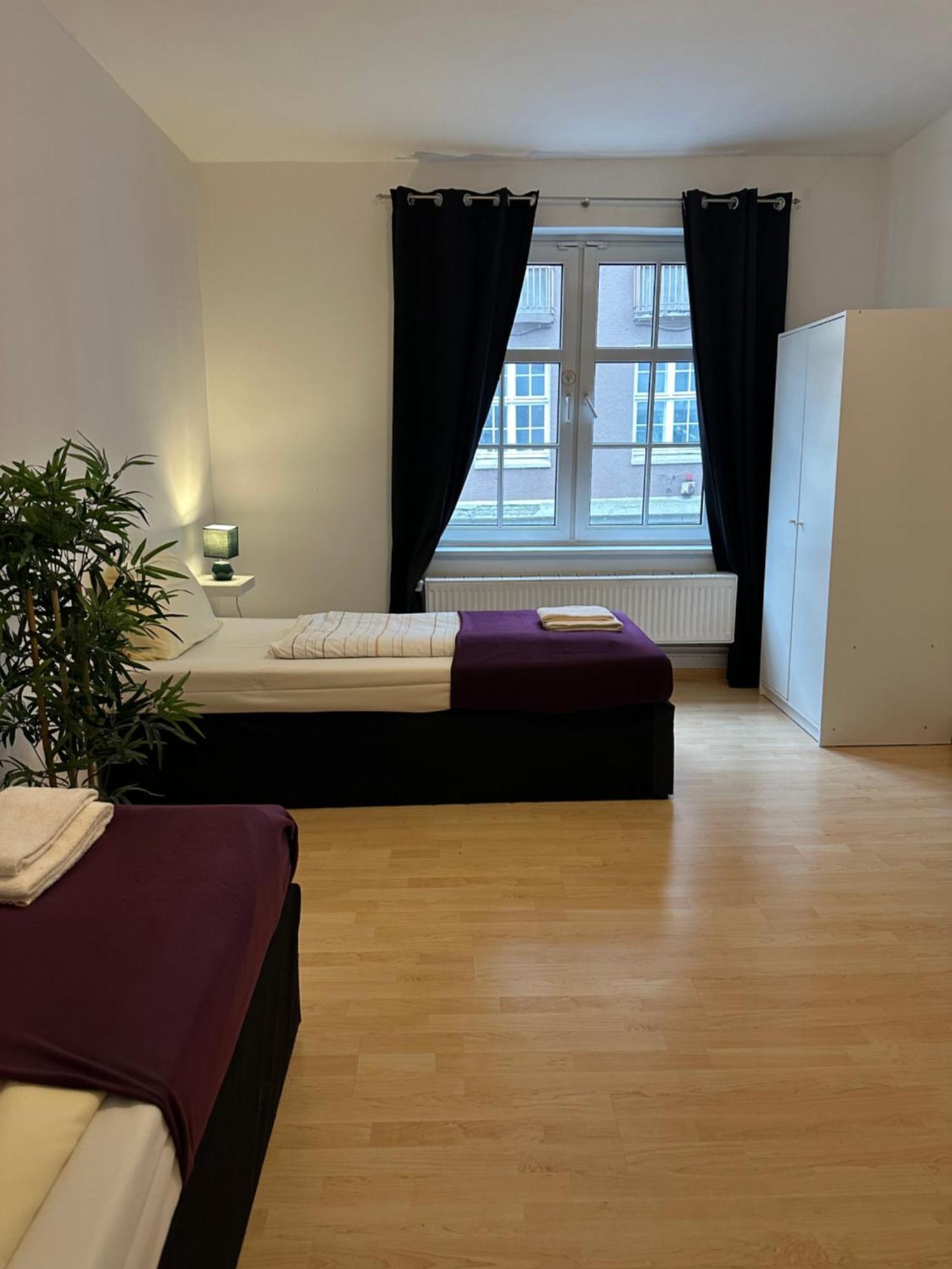 City Apartments Direkt Am Hauptbahnhof - Perfekt Fuer Pendler Und Monteure Neumünster Esterno foto