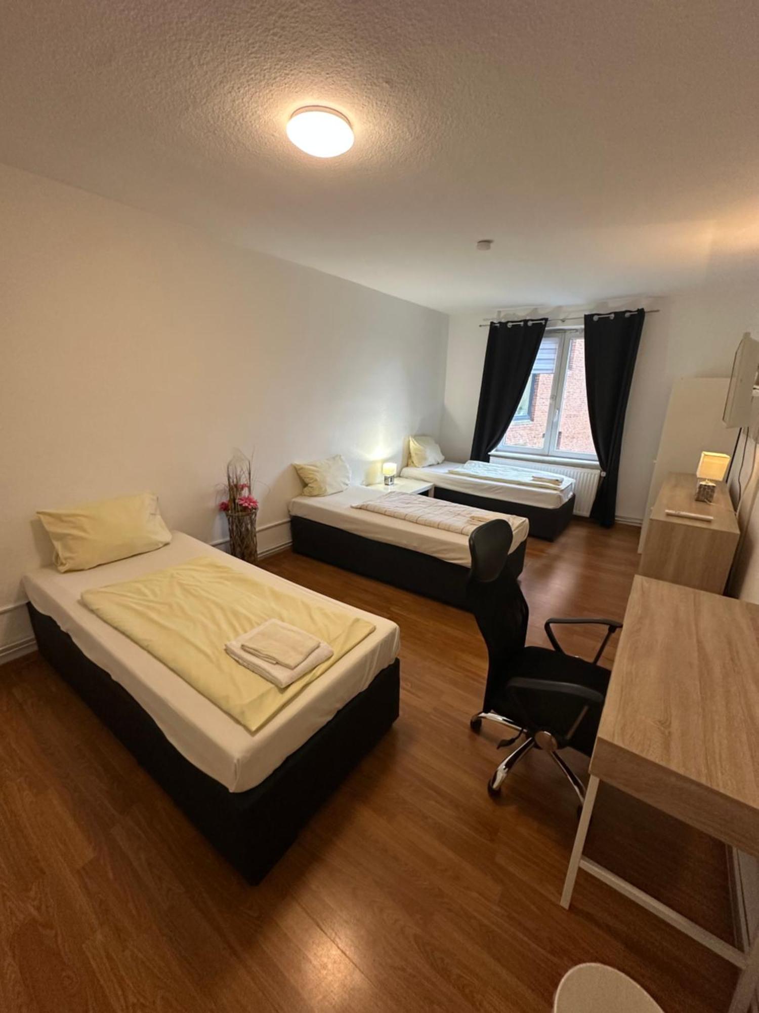 City Apartments Direkt Am Hauptbahnhof - Perfekt Fuer Pendler Und Monteure Neumünster Esterno foto