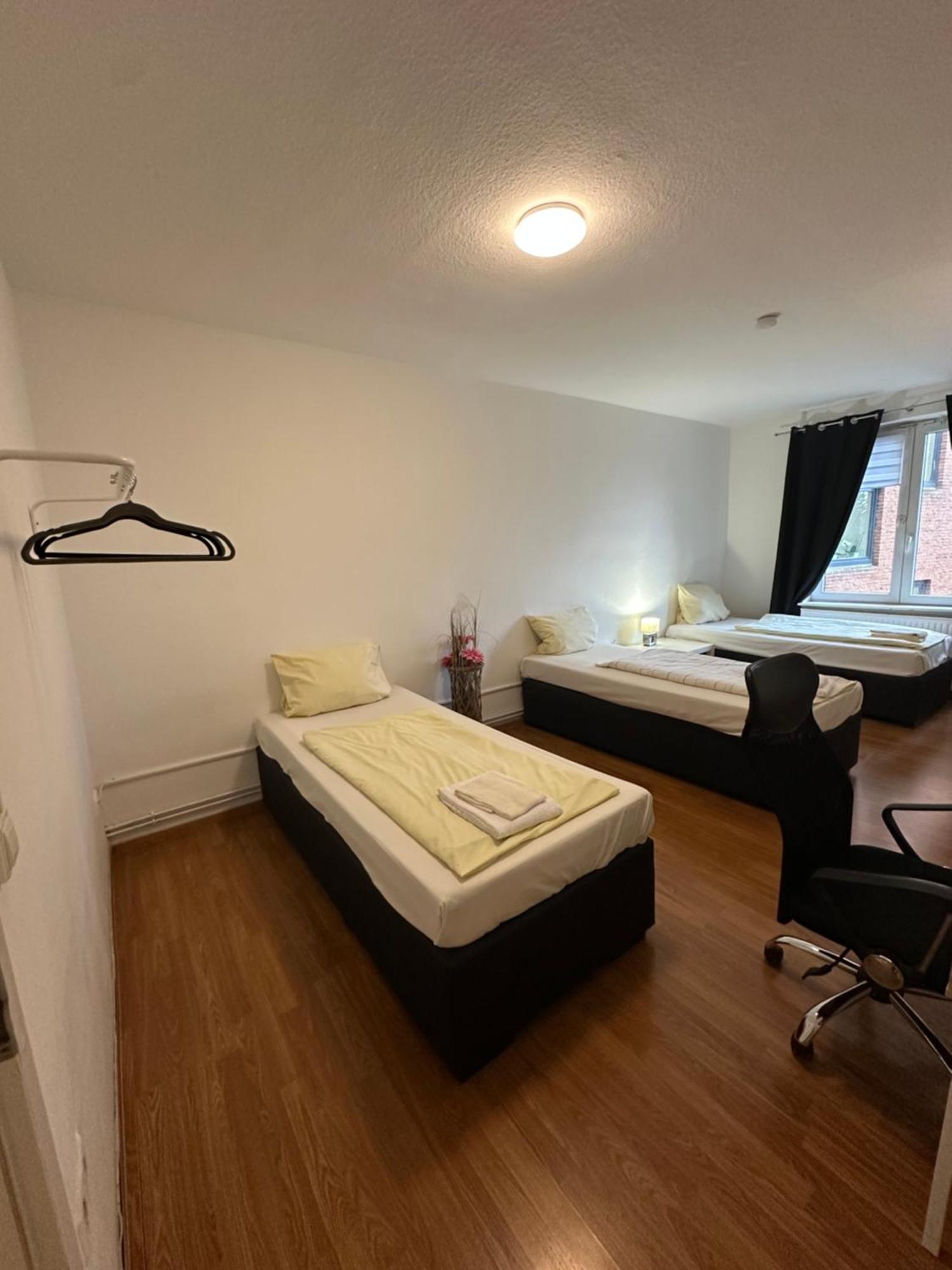 City Apartments Direkt Am Hauptbahnhof - Perfekt Fuer Pendler Und Monteure Neumünster Esterno foto