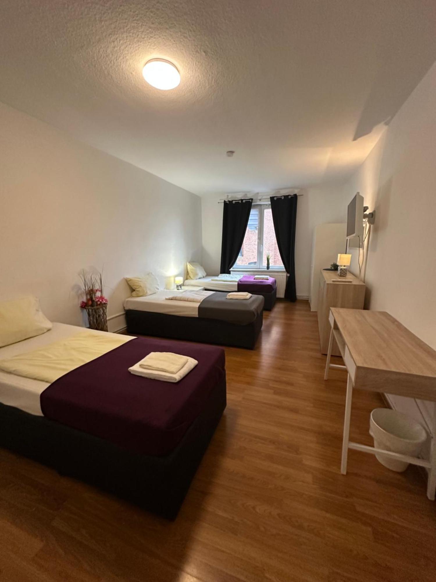 City Apartments Direkt Am Hauptbahnhof - Perfekt Fuer Pendler Und Monteure Neumünster Esterno foto