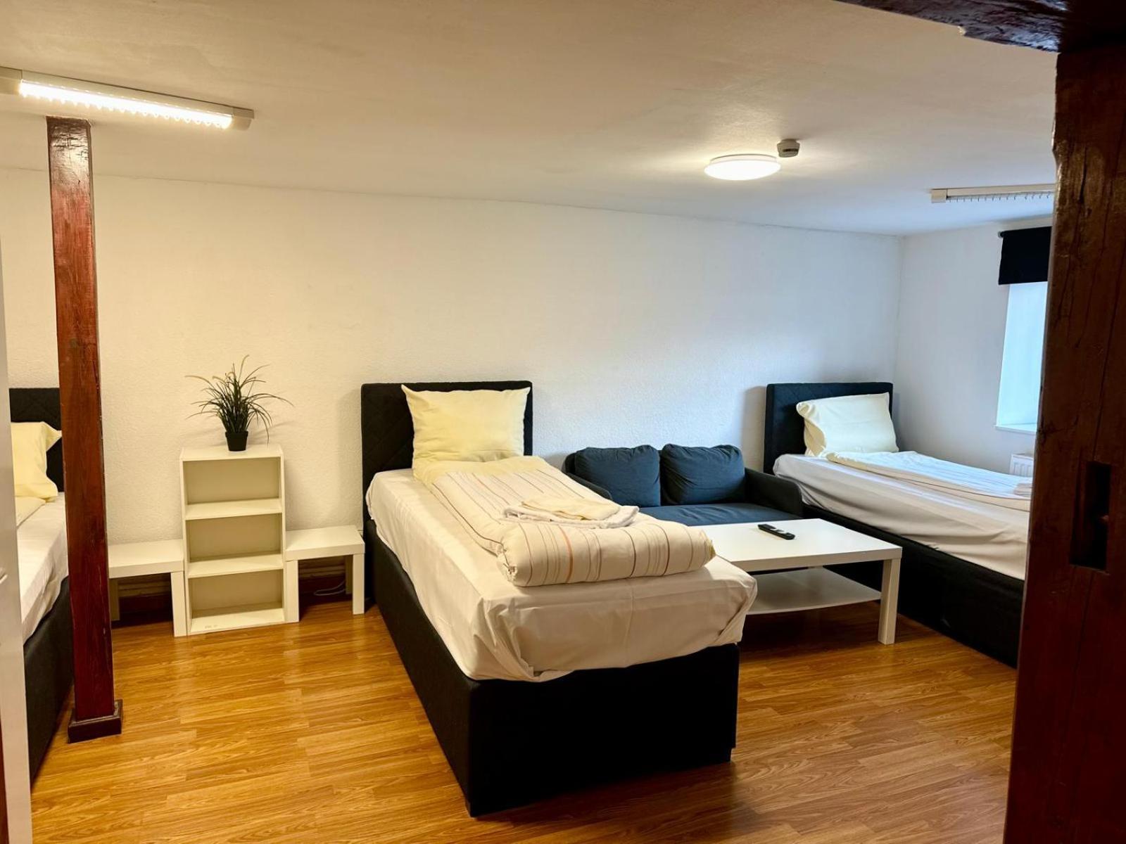City Apartments Direkt Am Hauptbahnhof - Perfekt Fuer Pendler Und Monteure Neumünster Esterno foto